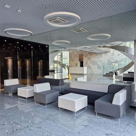 Apartamenty Wola Tower Na Prymasa - Z Widokiem Na City Warszawa Eksteriør bilde